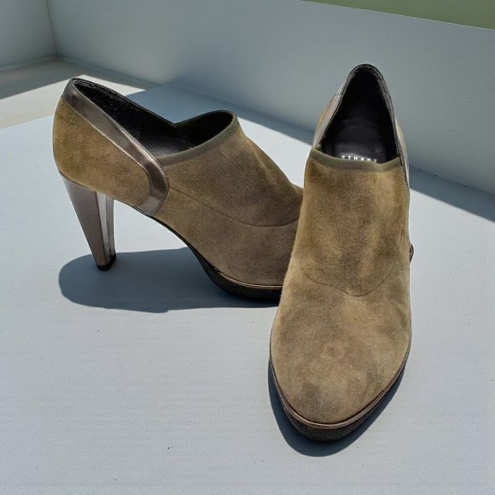 EUC Stuart Weitzman Suede & Patent Leather Heels Brown
